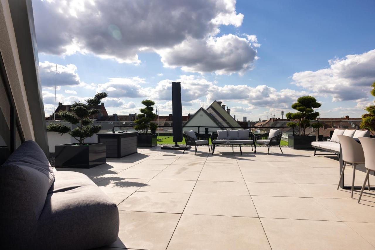 The Penthouse At Eco Smart Apartments Nürnberg Eksteriør billede