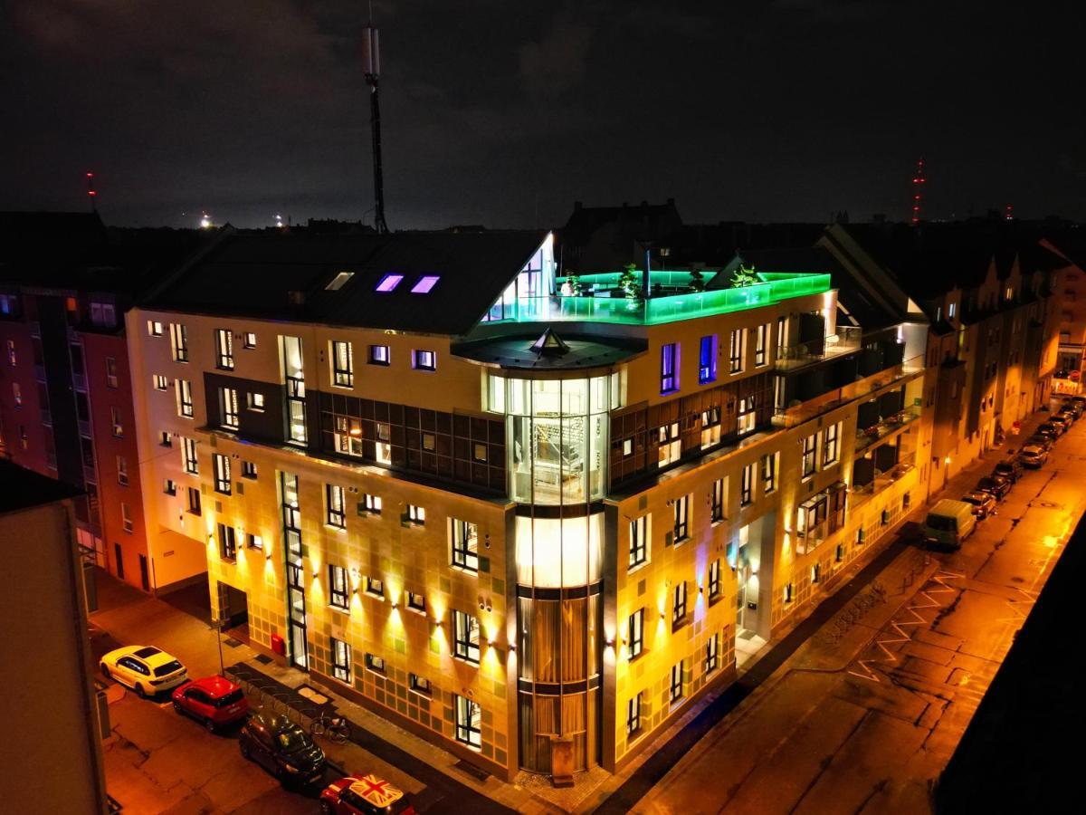 The Penthouse At Eco Smart Apartments Nürnberg Eksteriør billede